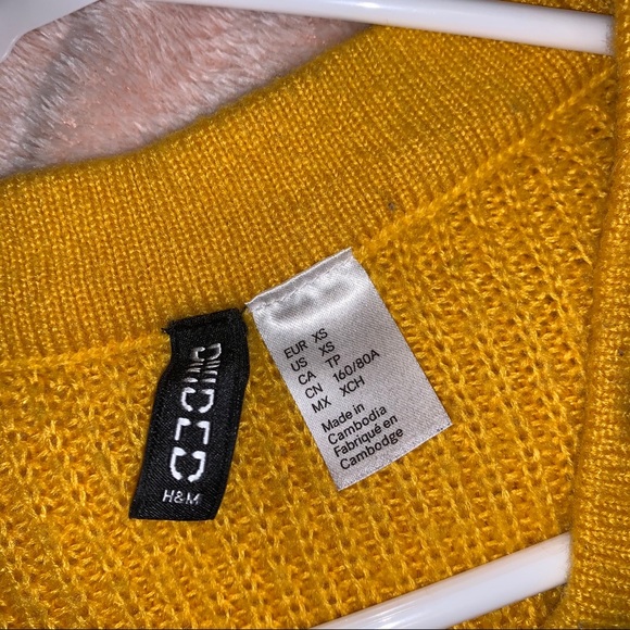 Yellow Sweater - Picture 2 of 3